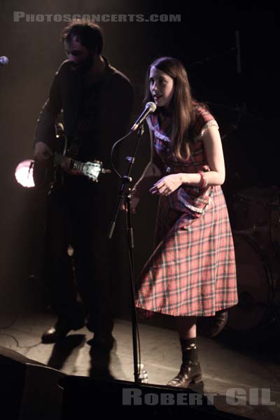 ARLT - 2011-02-19 - PARIS - La Maroquinerie - 